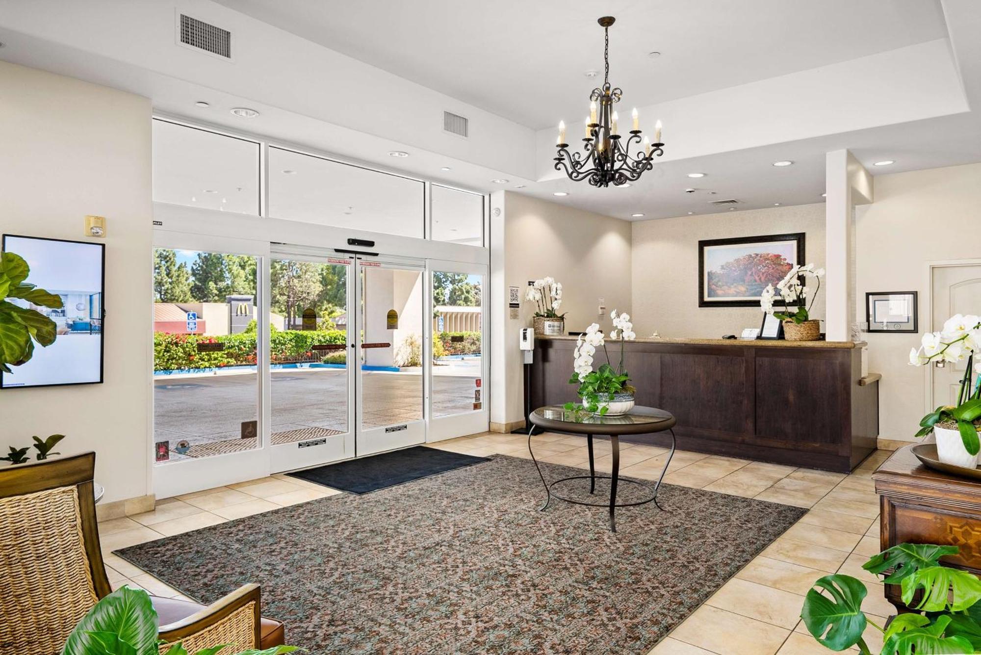 Best Western Plus Royal Oak Hotel San Luis Obispo Exterior photo